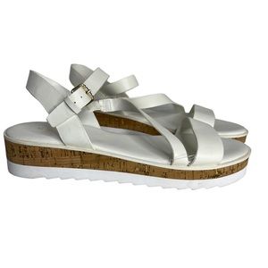 Marc FIsher grindie white wedge sandal 10
